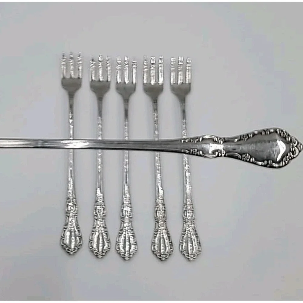 6 Distinction Deluxe Mansion Hall Oneida Cocktail Forks Long Handle Flatware‎